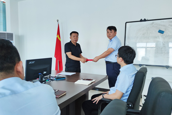 內(nèi)圖1 內(nèi)圖1